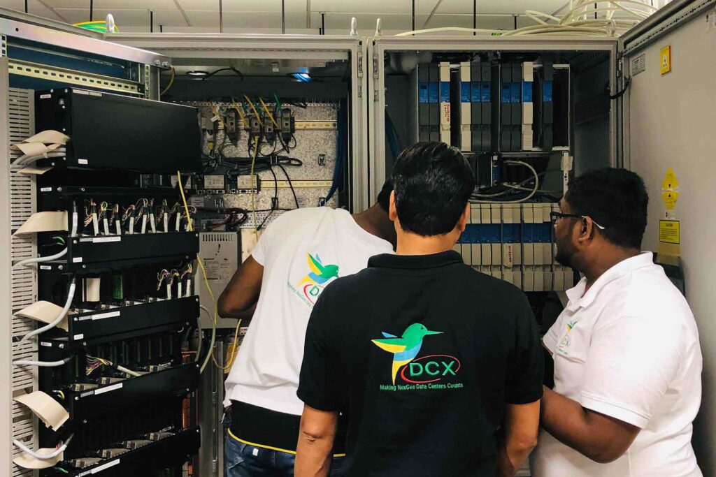 DCX Power Team performing data center power expansion for cloud migration and upgrade